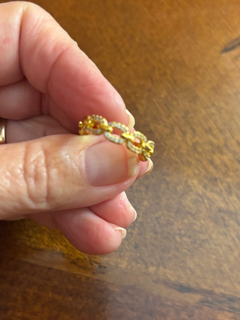 Beautiful chain link ring - Picture 2 of 5
